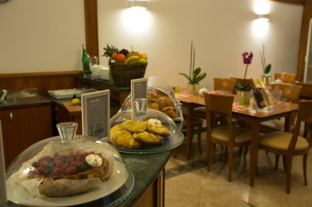 Hotel Bisceglie Exterior photo